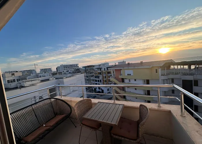 Det Golden Appartement Golem (Tirana)
